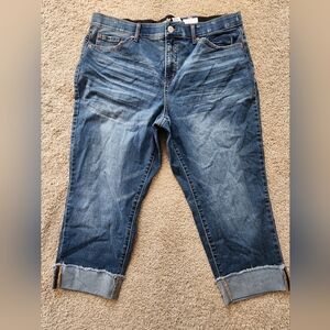 Women's Blue Cropped Denim Capris 18W